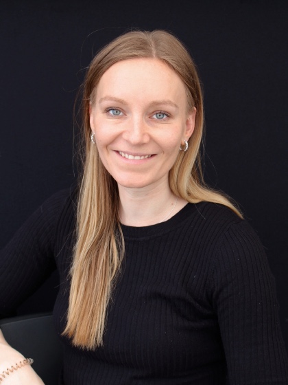 Portrait of Jana Holthöwer